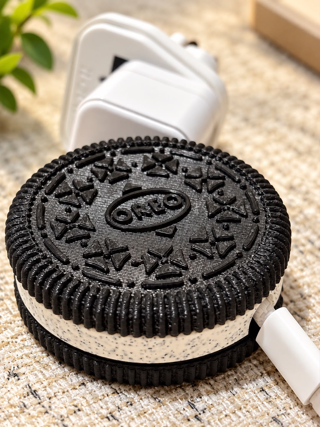 OREO cable organizer